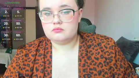 Snapshot of jessica_joy_ chatting on 05/04/26, 06:42 Natalia online show from 05/04/26, 06:42