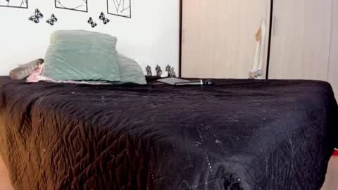 Jessica  online show from 02/19/25, 02:33