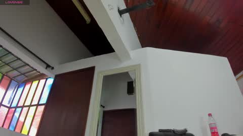  Jessica Mendoza  online show from 04/23/26, 02:30