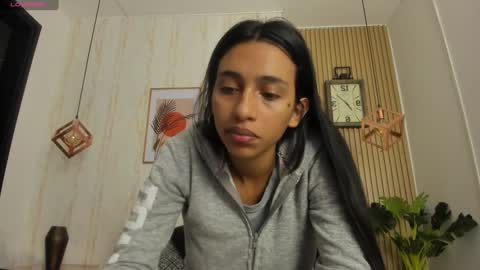 Jessica Pethersson  online show from 12/21/24, 12:06