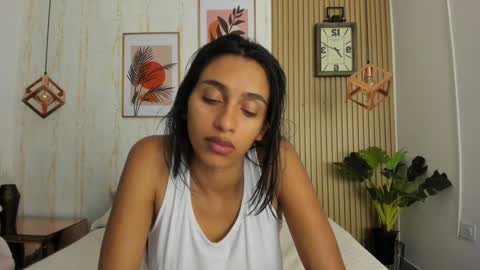 Jessica Pethersson  online show from 12/24/24, 12:11