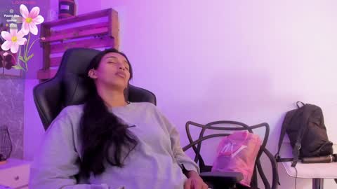 Jessica Pethersson  online show from 01/06/25, 12:02