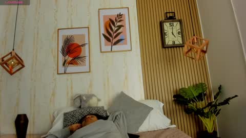 Jessica Pethersson  online show from 01/17/25, 11:59