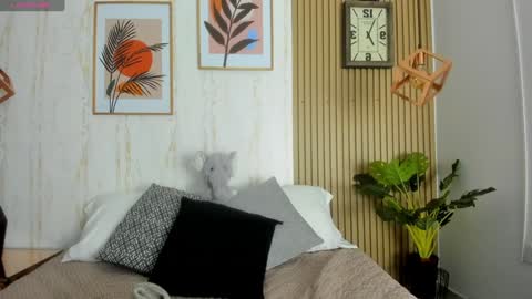 Jessica Pethersson  online show from 01/19/25, 11:56