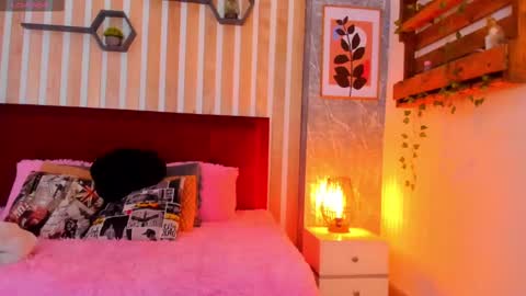 Jessica Pethersson  online show from 02/28/25, 05:04