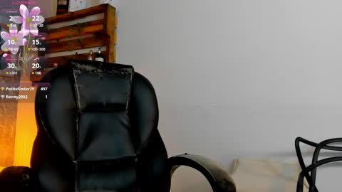 Jessica Pethersson  online show from 03/06/25, 01:24