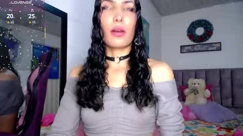 jessica_princess8511 online show from 05/16/26, 07:34