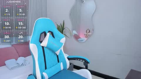 jessica_taylor_22 online show from 10/16/25, 07:15