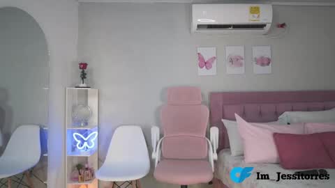 Snapshot of jessica_tom_ chatting on 05/14/26, 01:07 Jessica online show from 05/14/26, 01:07