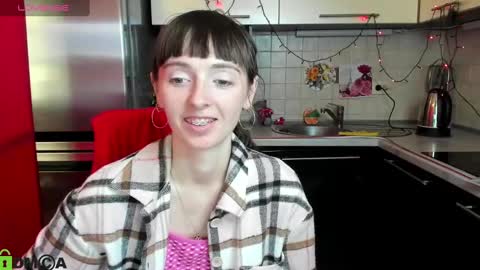 jessicaforris online show from 03/04/25, 10:57