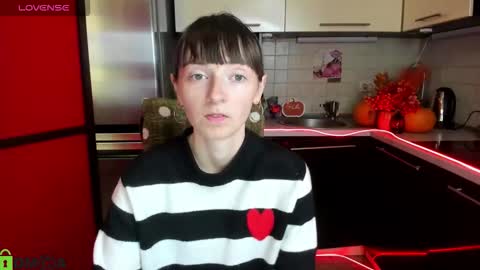 jessicaforris online show from 11/10/25, 07:51