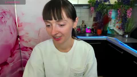Snapshot of jessicaforris chatting on 04/29/26, 07:23 jessicaforris online show from 04/29/26, 07:23