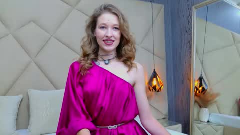 Snapshot of jessicagibson chatting on 01/19/26, 01:20 Jessica online show from 01/19/26, 01:20