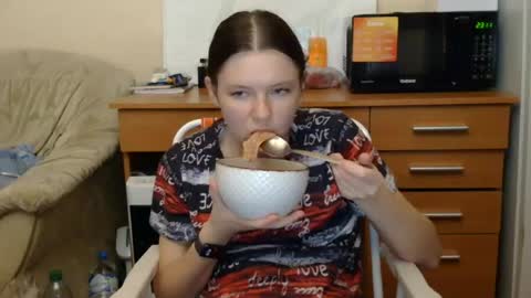 jessicaholland1 online show from 07/18/26, 06:12