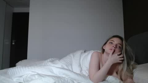 Jessica online show from 04/24/26, 01:41