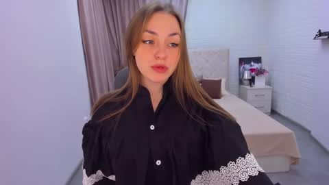 Snapshot of jessicalime chatting on 01/08/25, 06:31 JESSICA online show from 01/08/25, 06:31