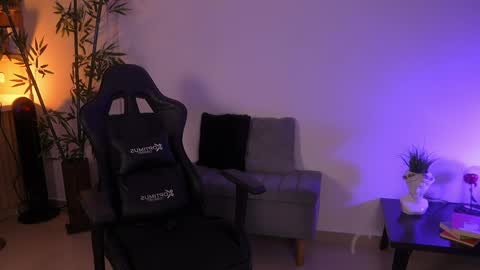  Jessica Pratt  IG jessicaxpratt online show from 04/02/26, 07:55