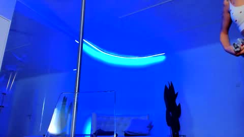 Jessy online show from 11/28/25, 07:27