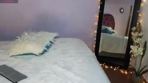 Snapshot of jessie_gomez chatting on 03/11/26, 12:16 Sofia online show from 03/11/26, 12:16