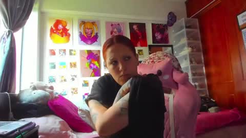 Snapshot of jessie_williams_01 chatting on 05/20/26, 08:04 Your Sweet Angel online show from 05/20/26, 08:04