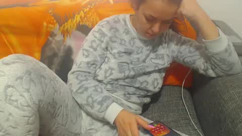Snapshot of jessiestar3 chatting on 02/20/25, 11:54 jessiestar3 online show from 02/20/25, 11:54