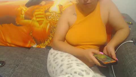 Snapshot of jessiestar3 chatting on 02/25/25, 04:35 jessiestar3 online show from 02/25/25, 04:35