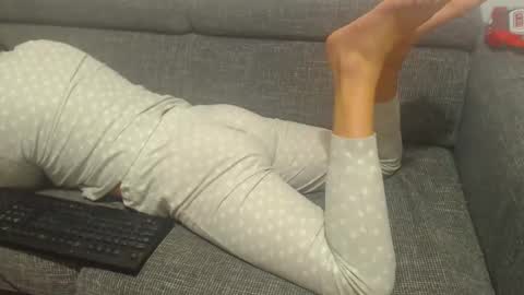 Snapshot of jessiestar3 chatting on 03/05/25, 06:45 jessiestar3 online show from 03/05/25, 06:45