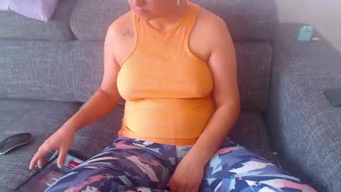 Snapshot of jessiestar3 chatting on 03/07/25, 01:07 jessiestar3 online show from 03/07/25, 01:07