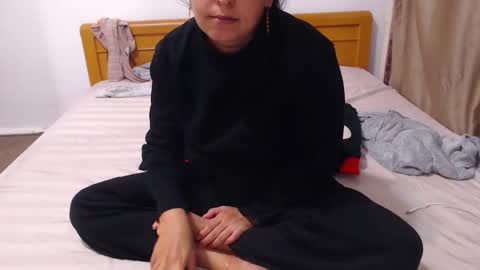 Snapshot of jessiestar3 chatting on 10/07/25, 01:08 jessiestar3 online show from 10/07/25, 01:08