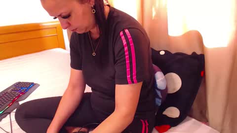 jessiestar3 online show from 03/18/26, 12:19