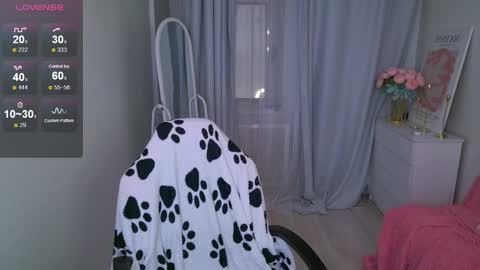 Jessi online show from 11/11/25, 01:55