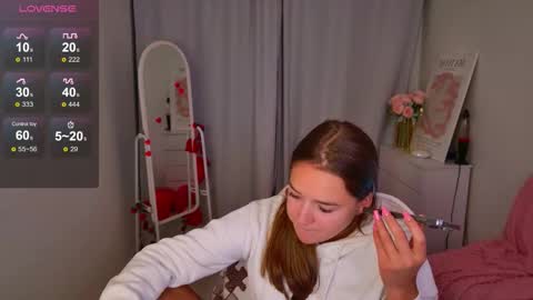 Jessi online show from 02/20/26, 02:06