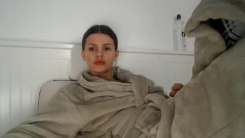 jessieryan online show from 01/27/25, 08:18