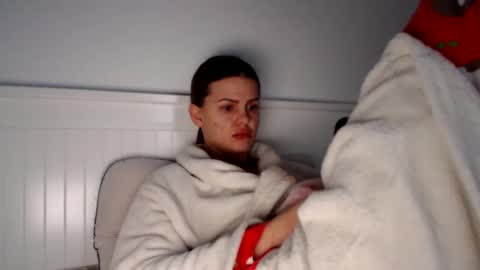 jessieryan online show from 02/14/25, 05:51