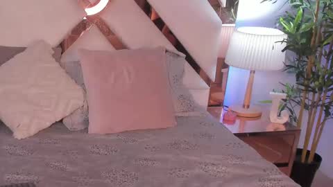 JESSICA STONNE online show from 01/11/25, 04:16