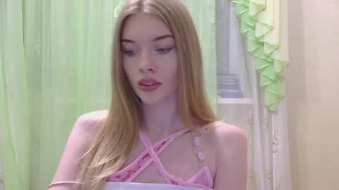 Marina online show from 09/23/25, 06:22