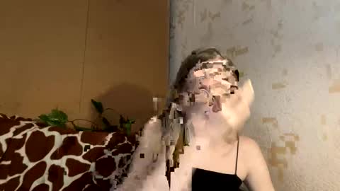 Snapshot of jessika_evans chatting on 04/28/26, 11:26 jessika_evans online show from 04/28/26, 11:26