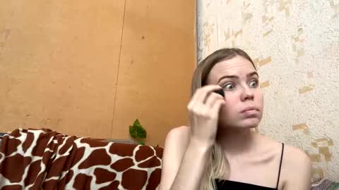 Snapshot of jessika_evans chatting on 05/03/26, 12:11 jessika_evans online show from 05/03/26, 12:11
