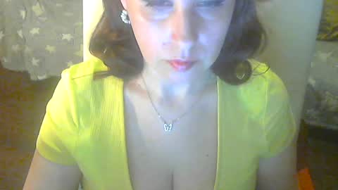 Snapshot of jessjess4you chatting on 05/27/26, 01:57 jessjess4you online show from 05/27/26, 01:57