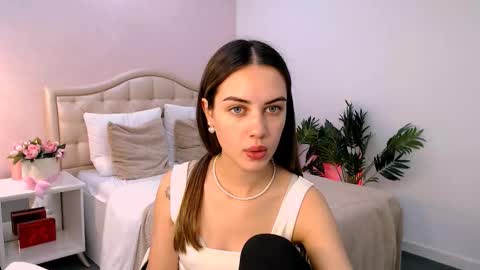 Snapshot of jesskats chatting on 09/28/25, 06:19 Jesskats online show from 09/28/25, 06:19