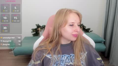 Jessy online show from 12/17/24, 01:27