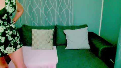 Snapshot of jessy_curt chatting on 10/25/25, 03:47 jessy curt online show from 10/25/25, 03:47