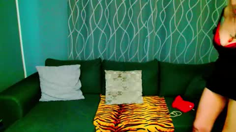 Snapshot of jessy_curt chatting on 02/24/26, 05:49 jessy curt online show from 02/24/26, 05:49