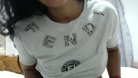 Snapshot of jessy_hall1 chatting on 10/30/25, 01:56 Jessy online show from 10/30/25, 01:56