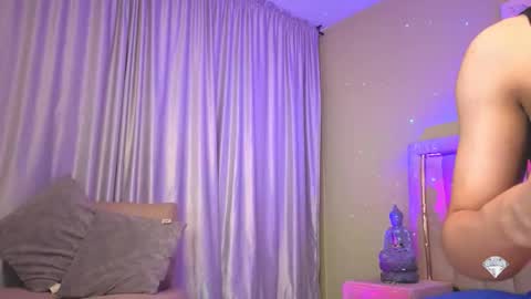 Jessy Mateus online show from 10/31/25, 05:08