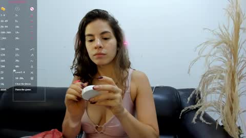 Snapshot of jessye_golden chatting on 05/16/26, 04:39 jessye_golden online show from 05/16/26, 04:39