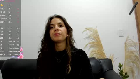 Snapshot of jessye_golden chatting on 06/07/26, 08:01 jessye_golden online show from 06/07/26, 08:01
