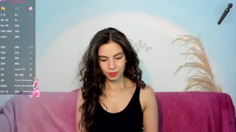 Snapshot of jessye_golden chatting on 06/14/26, 07:49 jessye_golden online show from 06/14/26, 07:49