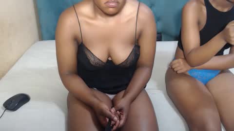 jessyhoneyx online show from 11/18/25, 03:34