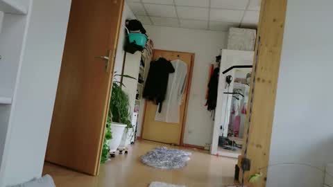 Jessy Unknown online show from 10/28/25, 07:56